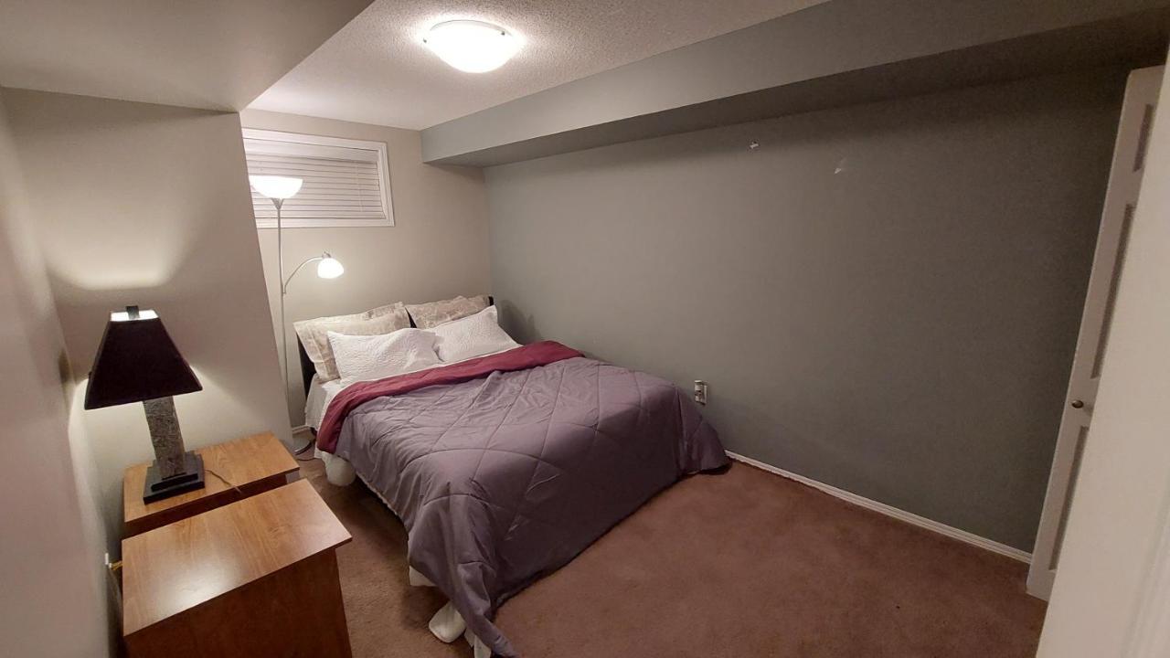 Lovely 1-Bedroom Basement Suite Winnipeg Exterior photo